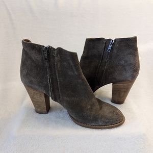 🩶Madewell grey suede booties